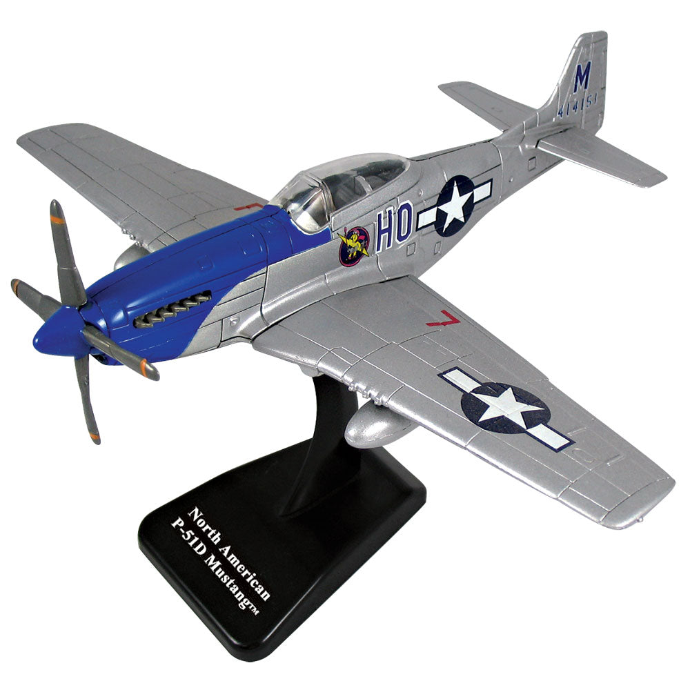 This P-51 Mustang InAir E-Z Build model kit features authentic markings and a educational collector's card! It includes everything needed for assembly and can be easily assembled in about 10 minutes. Includes display stand It features retractable landing gear Officially licensed Boeing airplane model